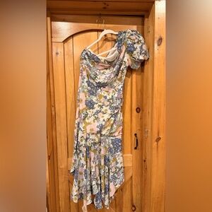 Santorini Dress in Off White Retro Floral
ASTR THE LABEL